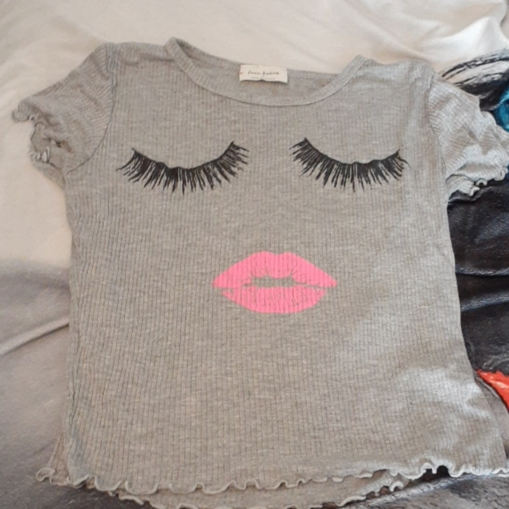 T shirt
